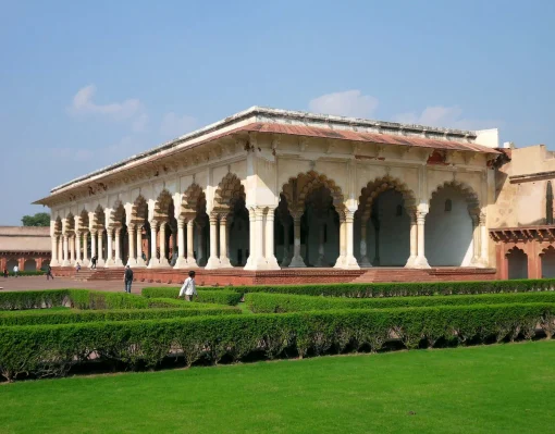 Hall-of-Public-Audience-Agra-Fort-India